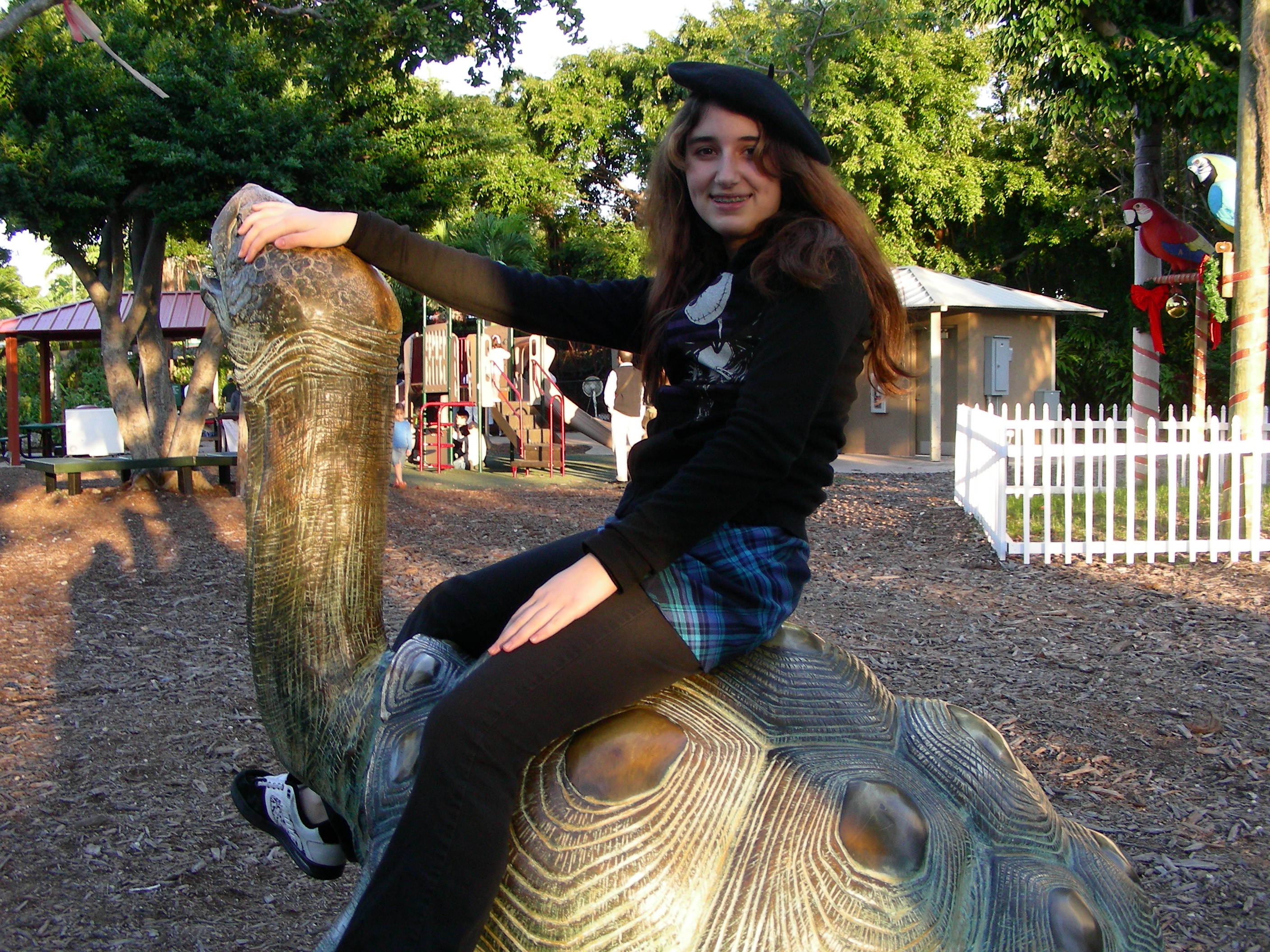 ./2006/Christmas/Parrot Jungle/DSCN0597.JPG